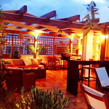 Spacious Near Acropolis With Roof Garden Appartement