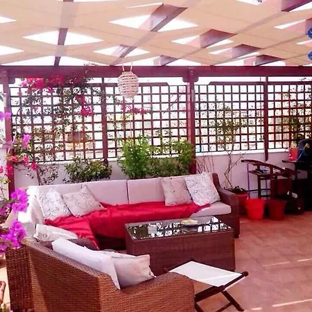 Spacious Near Acropolis With Roof Garden Athènes