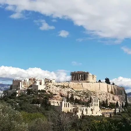 Spacious Near Acropolis With Roof Garden * Athènes