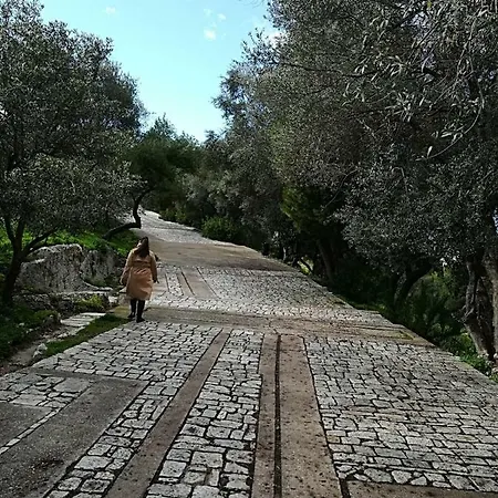 Appartement Spacious Near Acropolis With Roof Garden *