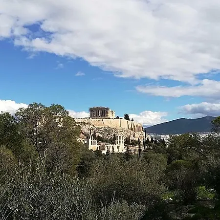Spacious Near Acropolis With Roof Garden